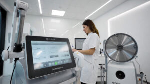 کلینیک مجهز به لیزر الکساندرایت